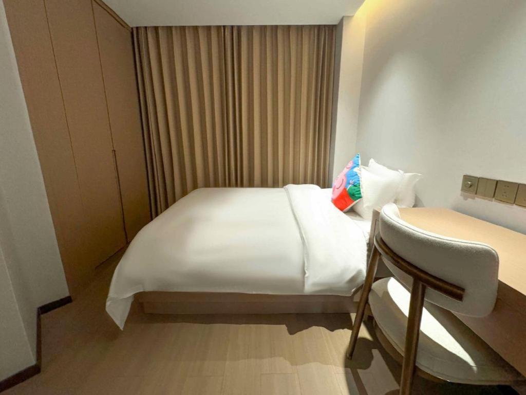 Howard Johnson By Wyndham Sunshine Plaza Ningbo Exterior foto