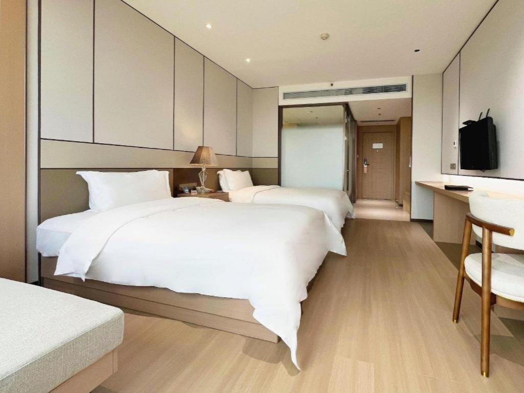 Howard Johnson By Wyndham Sunshine Plaza Ningbo Exterior foto