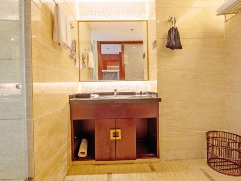 Howard Johnson By Wyndham Sunshine Plaza Ningbo Exterior foto